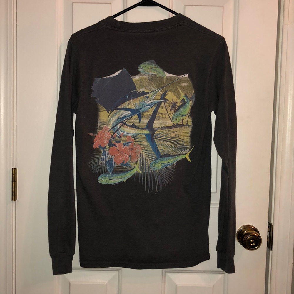 Gray long sleeve Guy Harvey shirt